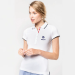  Polo deportivo de manga corta para mujer en blanco