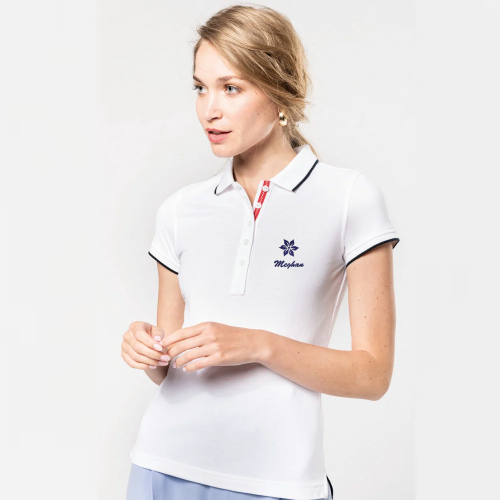  Polo deportivo de manga corta para mujer en blanco